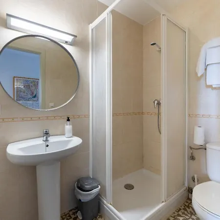 Salva Amb Jacuzzi Privat Torroella de Fluviá